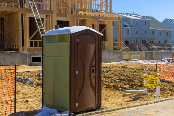 Portable bathroom rental in North Lynnwood, WA
