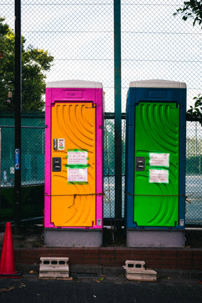 Best Luxury portable toilet rental  in North Lynnwood, WA
