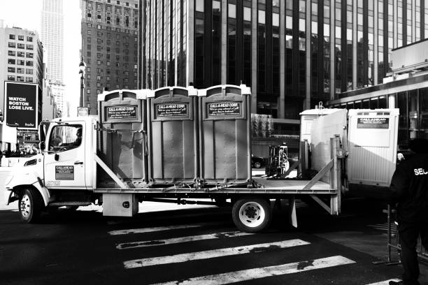 Best Construction site porta potty rental  in North Lynnwood, WA